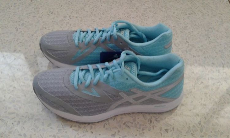 รองเท้าผ้าใบ(ASICS) รูปที่ 9