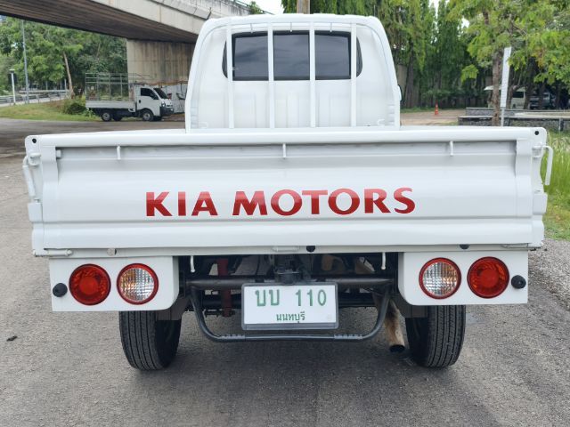 Kia K2500 2012 2.5 Pickup ดีเซล เกียร์ธรรมดา ขาว รูปที่ 2