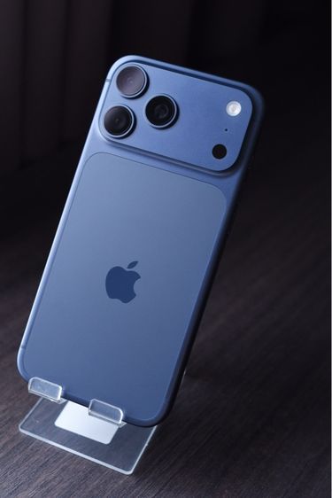 256 GB iPhone 17 Pro Max 256GB (Deep Blue)