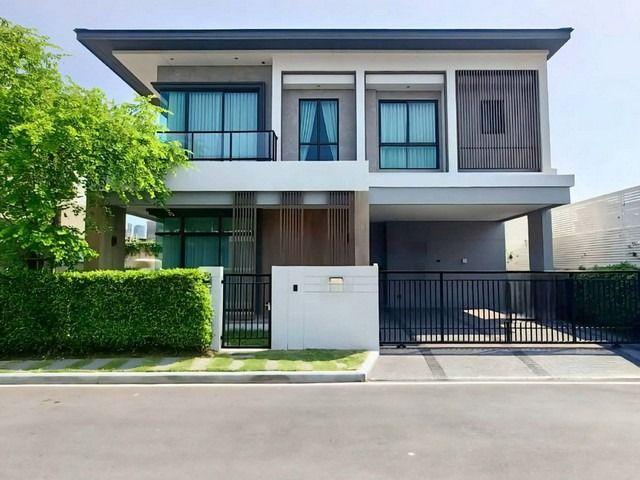 ให้เช่าบ้านเดี่ยว2ชั้น บางนา กม .5 luxury บ้านใหม่ รูปที่ 2