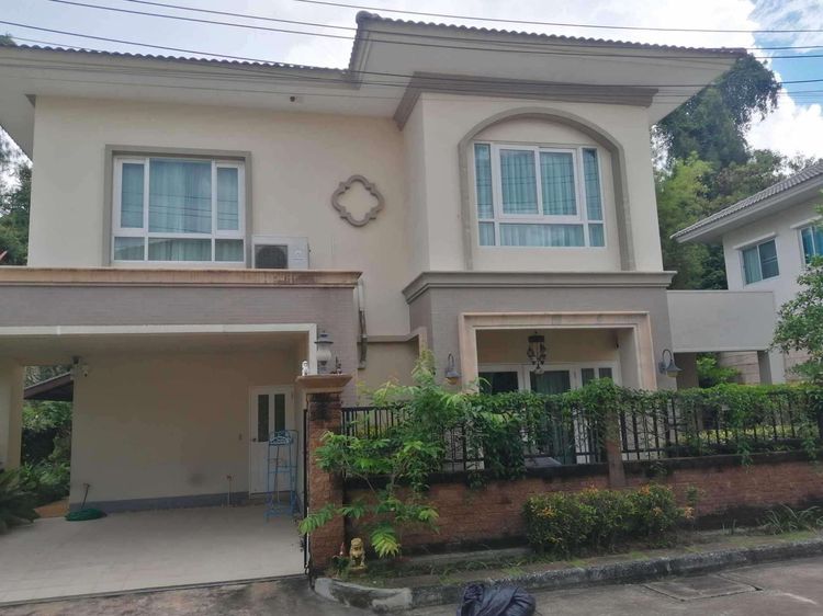 ตกแต่งครบ บ้านเดี่ยวหรู 2 ชั้น ในโครงการ คาซ่า เลเจ้นด์ ศรีราชา
