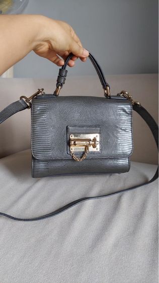 กระเป๋าถือใบเล็ก dolce and gabbana สีเขียวขี้ม้า รูปที่ 8