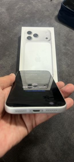 256 GB iPhone 17 pro max 256