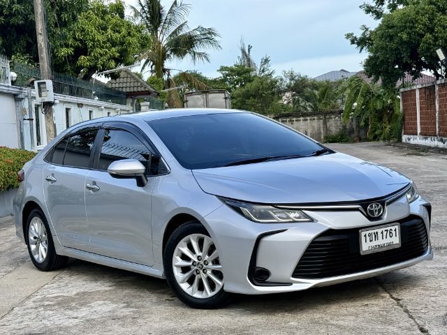 Toyota Altis 2020 1.6 G Sedan เบนซิน ไม่ติดแก๊ส เกียร์อัตโนมัติ บรอนซ์เงิน