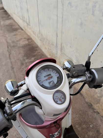 Honda Scoopy-i  หัวฉีด ประหยัดน้ำมัน สีชมพู-ขาว หวานๆ ทรงน่ารัก โดนใจสภาพดี  รูปที่ 9