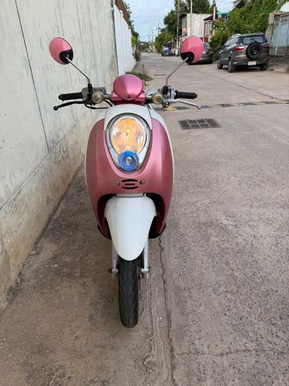 Honda Scoopy-i  หัวฉีด ประหยัดน้ำมัน สีชมพู-ขาว หวานๆ ทรงน่ารัก โดนใจสภาพดี  รูปที่ 2