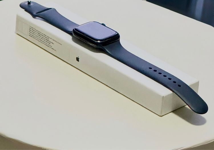 นาฬิกา Apple Watch Series 7 GPS 45mm (เเท้ศูนย์ไทย) 🆓 สายเเท้ apple 🎉