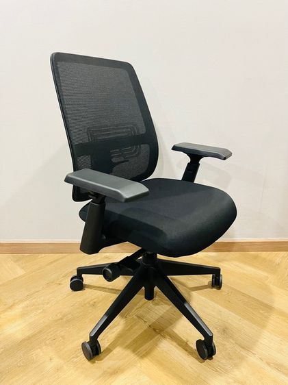Haworth Lively Task Office Chair รูปที่ 3
