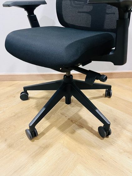 Haworth Lively Task Office Chair รูปที่ 11
