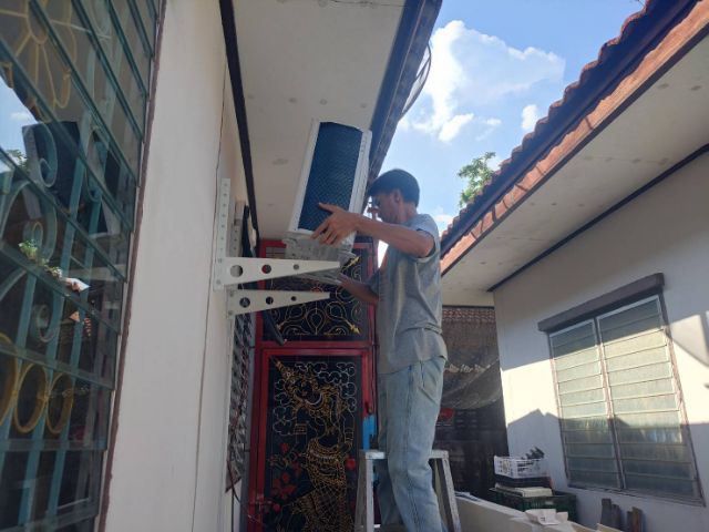 จำหน่าย ติดตั้ง ซ่อม ย้าย ล้าง เครื่องปรับอากาศทุกชนิด ล้างเครื่องซักผ้าในและนอกสถานที่ ซ่อมเครื่องใช้ใช้ไฟฟ้าทุกอย่าง รับซื้อ,เทรินแอร์เก่า