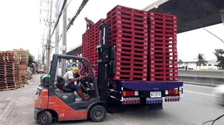 พาเลทไม้ใหม่ พาเลทไม้มือสอง พาเลทไม้มือ2 PALLETS   Pallets  PALLET Pallet