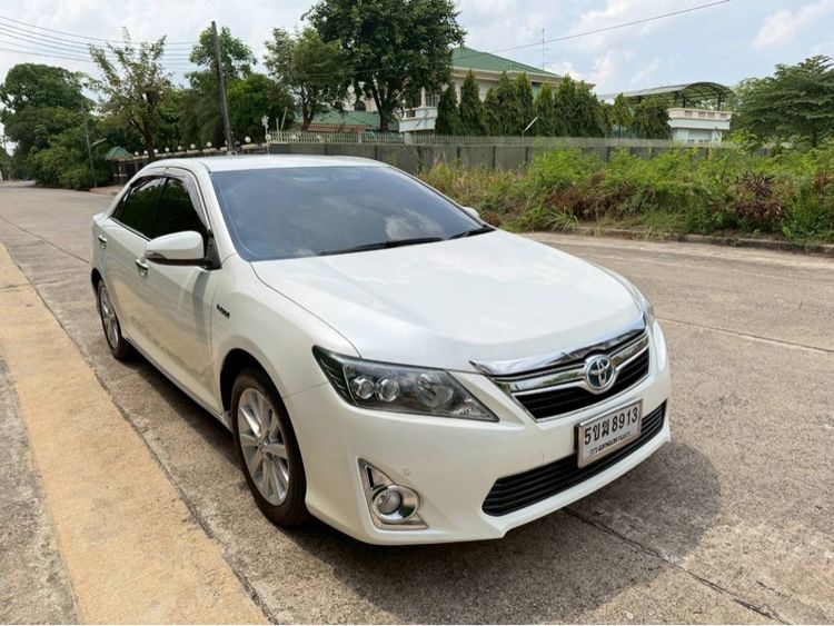 Toyota Camry 2013 2.5 Hybrid Sedan ไฮบริด ไม่ติดแก๊ส เกียร์อัตโนมัติ ขาว รูปที่ 2