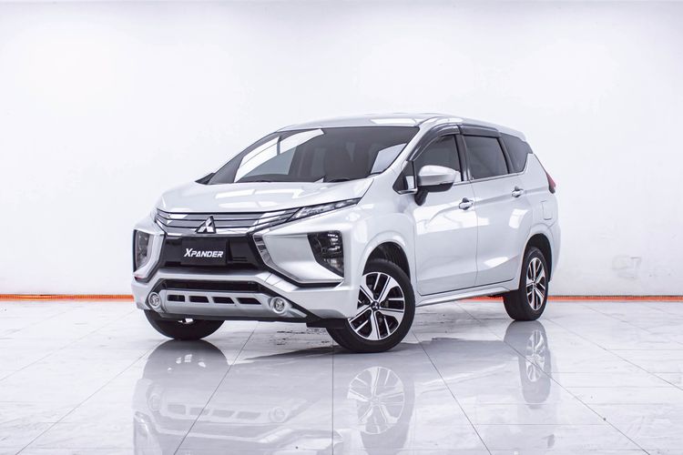 รถ Mitsubishi Xpander 1.5 GT สี เทา