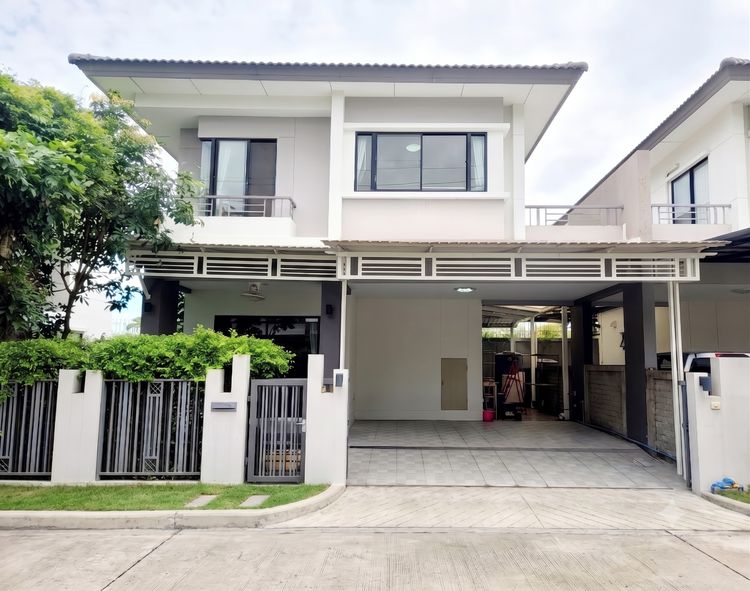🏠 ขายบ้านแฝด 2 ชั้น สไตล์ Modern 💰 ราคา 3.79 ล้านบาท (เจ้าของขายเอง)