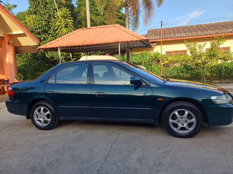 Honda Accord 2000 2.0 EL i-VTEC Sedan เบนซิน ไม่ติดแก๊ส เกียร์อัตโนมัติ เขียว รูปที่ 2