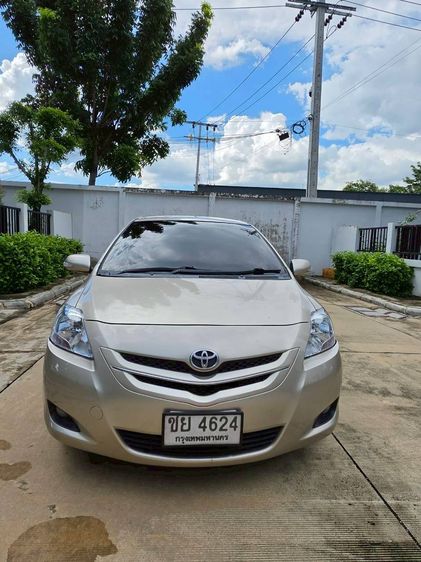 รถ Toyota Vios 1.5 G สี บรอนซ์ทอง