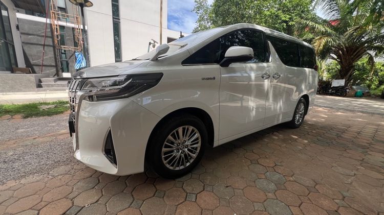 รถ Toyota Alphard 2.5 Hybrid X E-Four 4WD สี ขาว