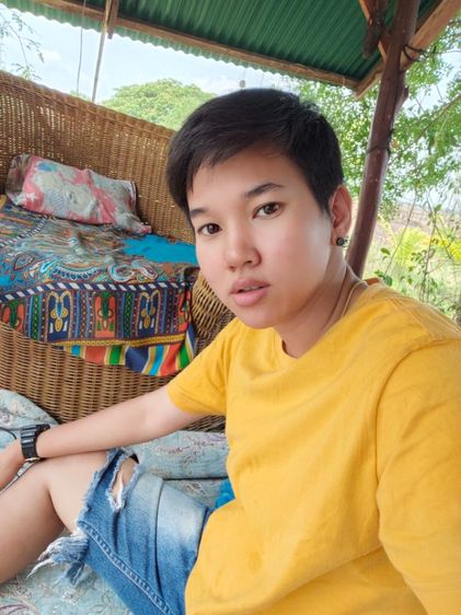 แขนสั้น เหลือง อื่นๆ อื่นๆ ขายเสื้อยืดคอกลม ยี่ห้อ MC Basic