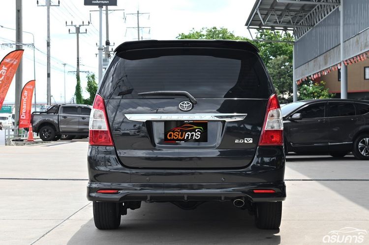 Toyota Innova 2012 2.0 V Utility-car เบนซิน ไม่ติดแก๊ส เกียร์อัตโนมัติ ดำ รูปที่ 4