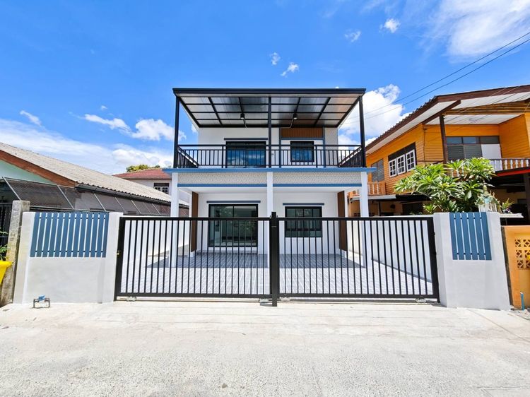 ขายบ้านเดี่ยว ราคาถูก ใกล้รถไฟฟ้า 2 สาย รูปที่ 2
