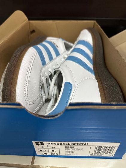 Adidas samba, Spezial รูปที่ 2