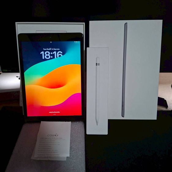 รับคู่ถูกกว่า iPad Gen 7 32GB WiFi สี Space Gray + Pencil มีตําหนิ นัดรับได้ค่ะ