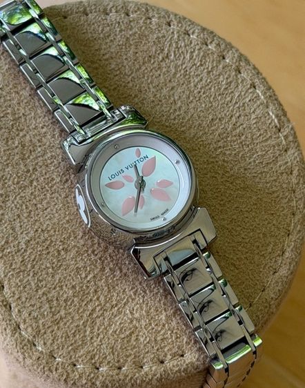ชมพู อื่นๆ LOUIS VUITTON Tambour Bijou Mother of Pearl Mini Size 18 mm Q151 Petal Watch 