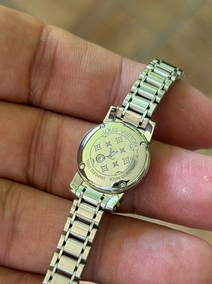 LOUIS VUITTON Tambour Bijou Mother of Pearl Mini Size 18 mm Q151 Petal Watch  รูปที่ 9
