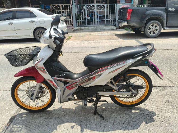 🛵ยังไงก็ขาย WAVE110i ปี 56 เครื่องดี สีสวย สตาร์ทมือ รถบ้านเดิมๆ เล่มชุดโอนครบ+เปลี่ยนถ่ายน้ำมันเครื่องฟรี ส่งฟรี30 ก.ม รูปที่ 2