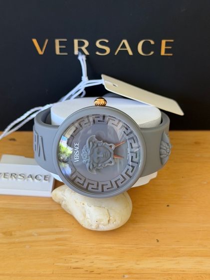 VERSACE VE8J00124 Iconic New Medusa Pop grey silicone Women's Watch NEW รูปที่ 5