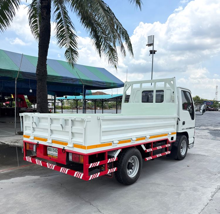 รถ  ISUZU NKR  100 แรงเทอร์โบ รถห้างแท้ (4 ล้อไม่ติดเวลา) ปี 2547 กะบะเปิด 3 ด้าน
