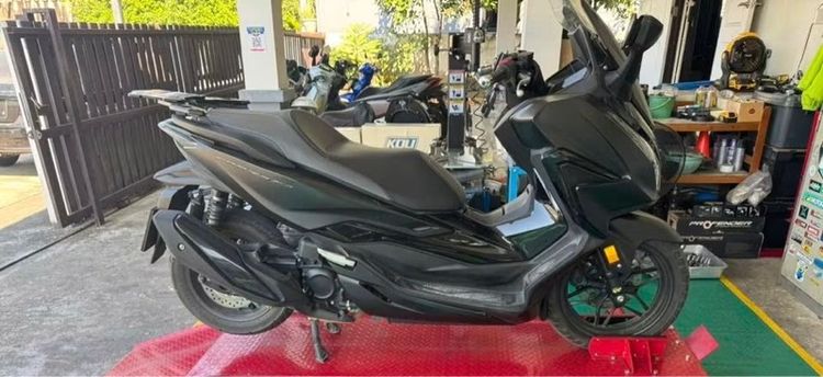 Honda Forza 350 ปี 2022