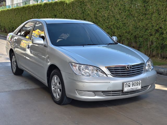 รถ Toyota Camry 2.4 G สี บรอนซ์เงิน