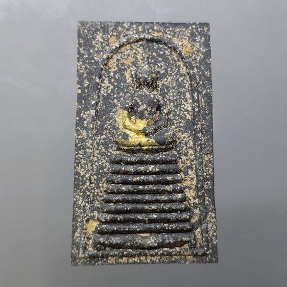 พระสมเด็จพุทธานุภาพ ญสส. 100 ปี (นำฤกษ์) พิมพ์พระสมเด็จ 9 ชั้น เนื้อผงพุทธคุณ ผสมผงใบลาน หลังฝังเม็ดกระดุมยันต์นะ วัดบวรฯ ปี2556 กล่องสแตนเล รูปที่ 3