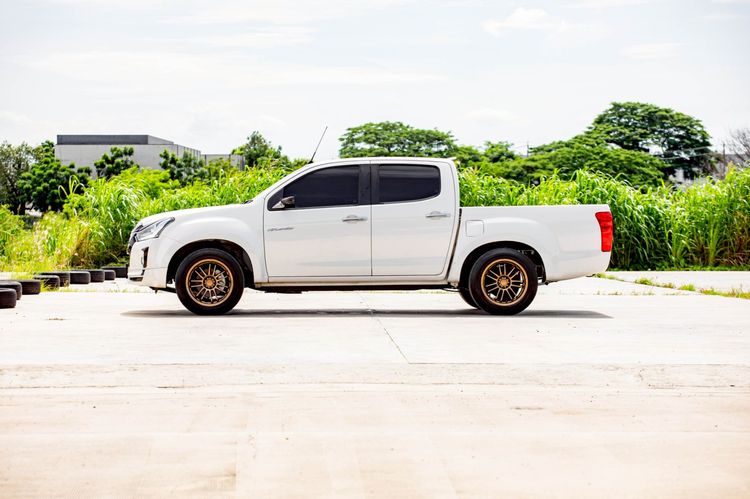 Isuzu D-MAX 2018 1.9 Hi-Lander L Pickup ดีเซล เกียร์ธรรมดา ขาว รูปที่ 3