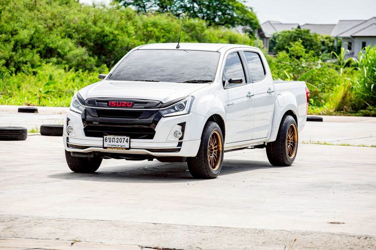 รถ Isuzu D-MAX 1.9 Hi-Lander L สี ขาว