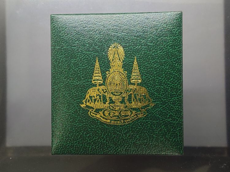 เหรียญพระพุทธโสธร เนื้อเงินขัดเงา 3 มิติ รุ่นย้อนยุคสร้างโบสถ์ วัดโสธรวรารามวรวิหาร พ.ศ.2539 พร้อมกล่องเดิม รูปที่ 9