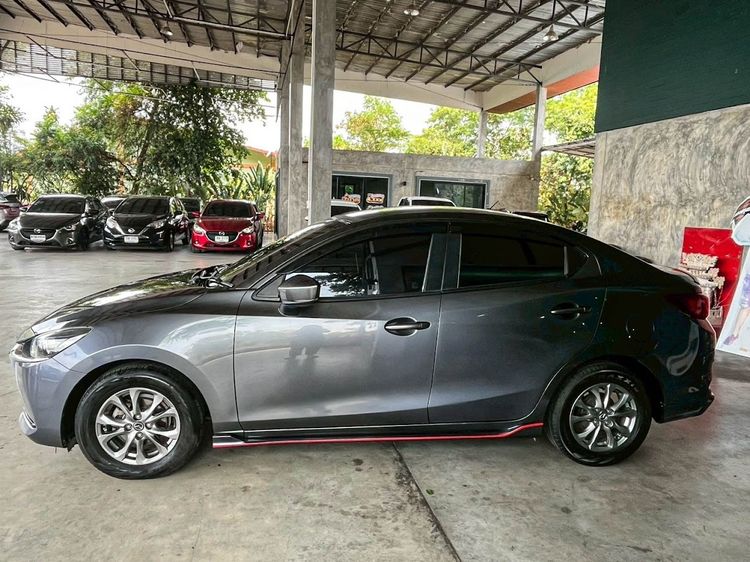 Mazda Mazda 2 2022 1.3 C Sedan เบนซิน ไม่ติดแก๊ส เกียร์อัตโนมัติ เทา รูปที่ 4