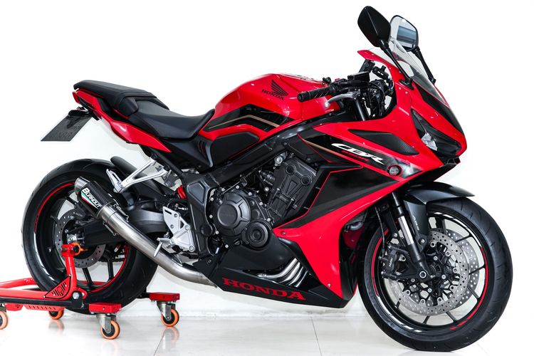 HONDA CBR 650R สีแดง ปี2023 วิ่งน้อย 3,200km ไมล์แท้ มือเดียว ท่อ BURNOUT รถสวยมากไม่มีชนไม่มีล้ม รูปที่ 18