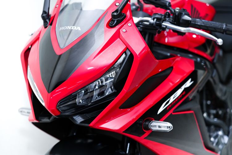 HONDA CBR 650R สีแดง ปี2023 วิ่งน้อย 3,200km ไมล์แท้ มือเดียว ท่อ BURNOUT รถสวยมากไม่มีชนไม่มีล้ม รูปที่ 17