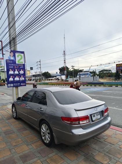 รถ Honda Accord 3.0 V6 i-VTEC สี เทา