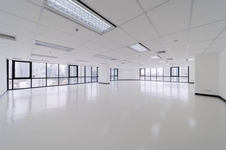 Office space for leasing  Silom - Sathorn area
