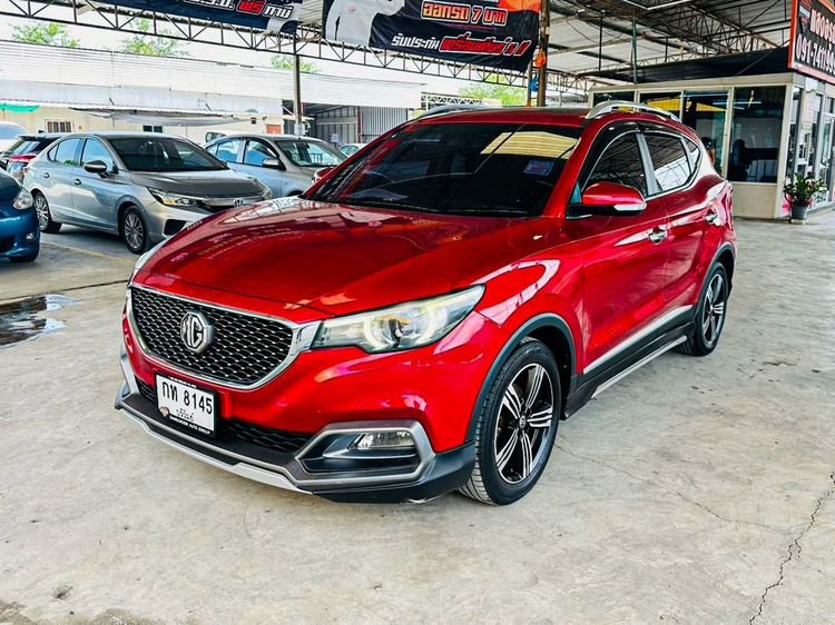 รถ MG ZS 1.5 X สี แดง