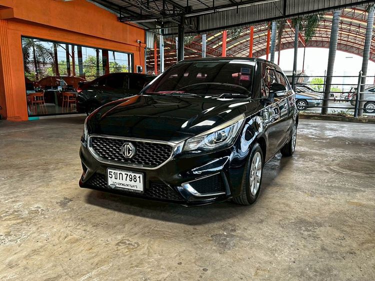 รถ MG MG3 1.5 D สี ดำ