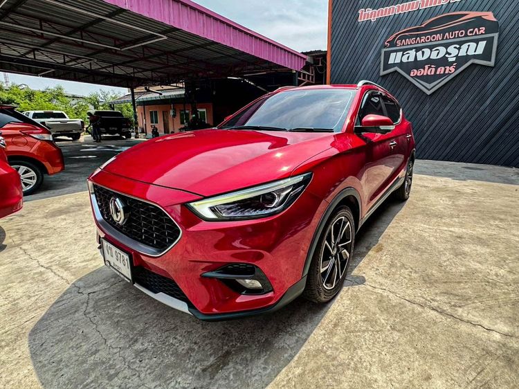 รถ MG ZS 1.5X+ Sunroof สี แดง