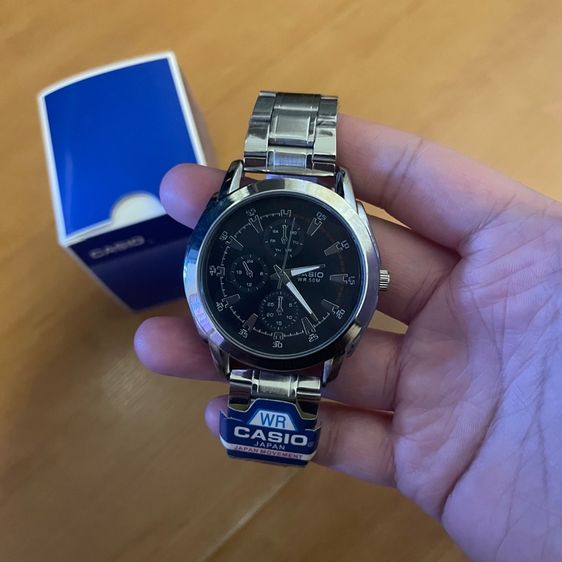 นาฬิกา CASIO สายเลส ซื้อมา1700 ขายต่อ 390 พร้อมกล่อง  มีเก็บเงินปลายทาง