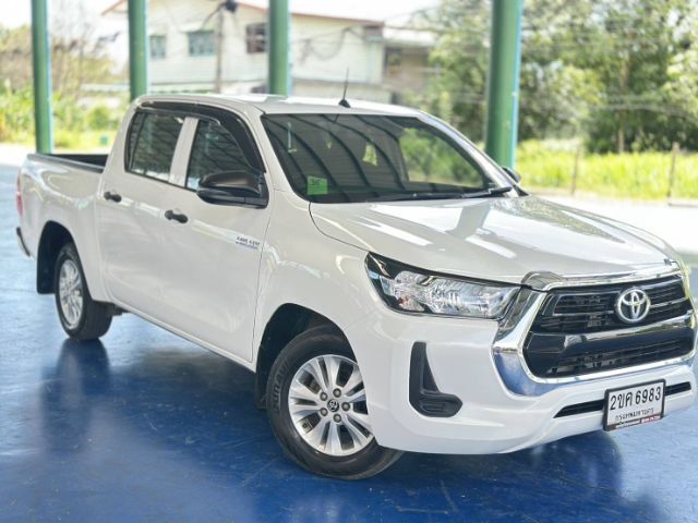 รถ Toyota Hilux Revo 2.4 Z Edition Entry สี ขาว
