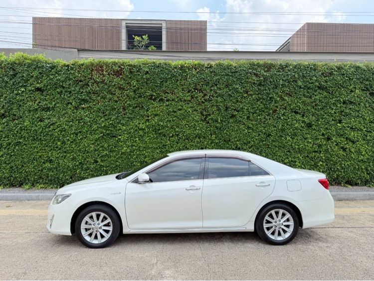 Toyota Camry 2013 2.5 Hybrid Sedan ไฮบริด ไม่ติดแก๊ส เกียร์อัตโนมัติ ขาว รูปที่ 4
