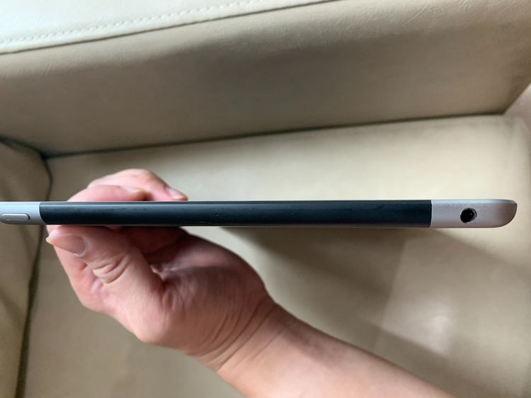 ขาย iPad 6th Gen Wi-Fi + Cellular 128GB มือสอง แถม apple pencil 1 รูปที่ 6