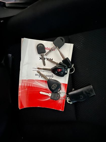 รถ Toyota Hilux Vigo Champ Smart Cab 2.5 G VNT Prerunner สี บรอนซ์ทอง